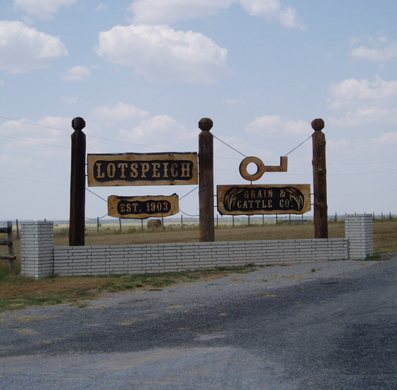 Lotspeich Ranch, Oklahoma trophy whitetail Deer Hunting , Turkey hunting, quail hunting