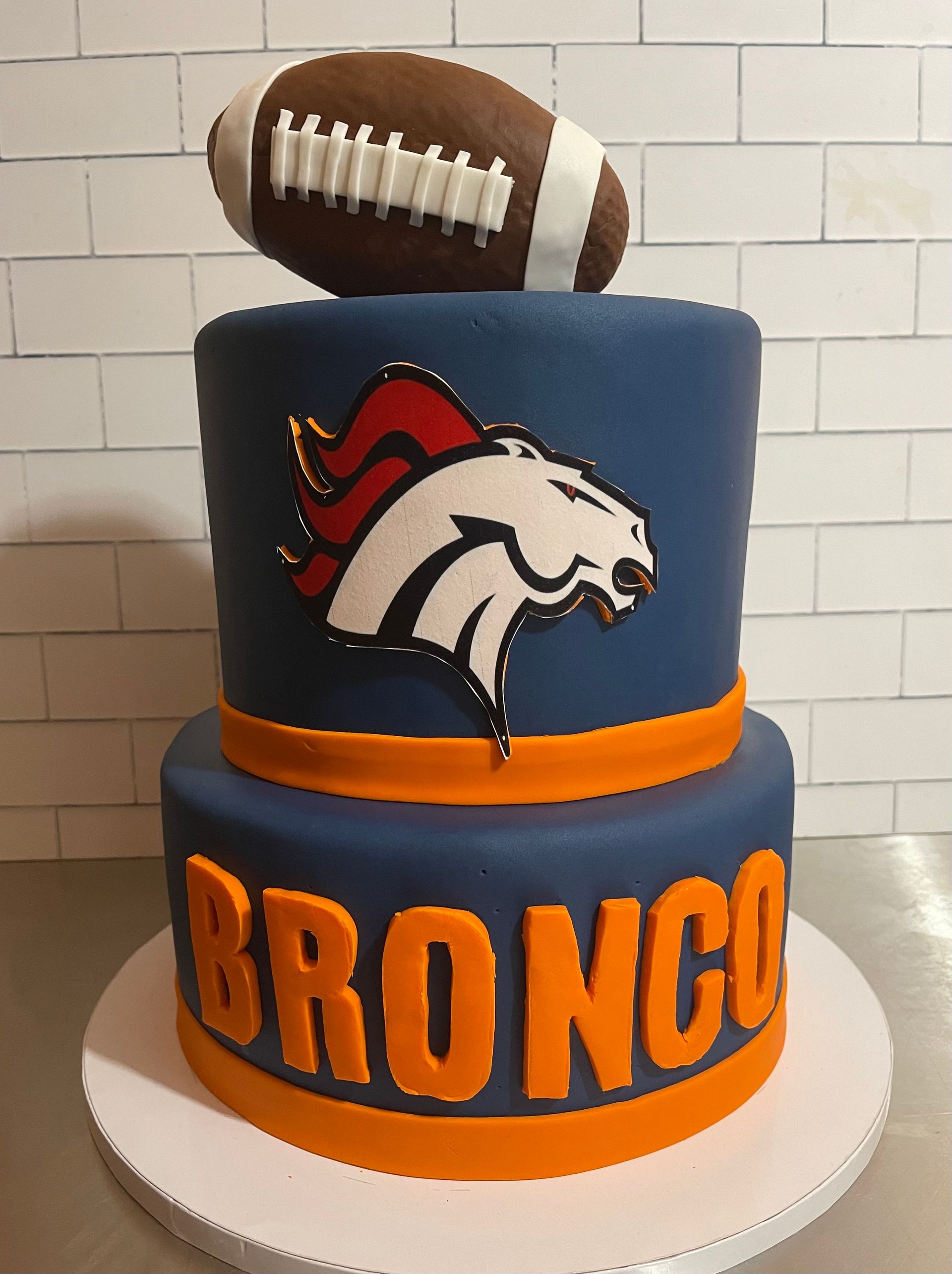 2 Tier Cakes