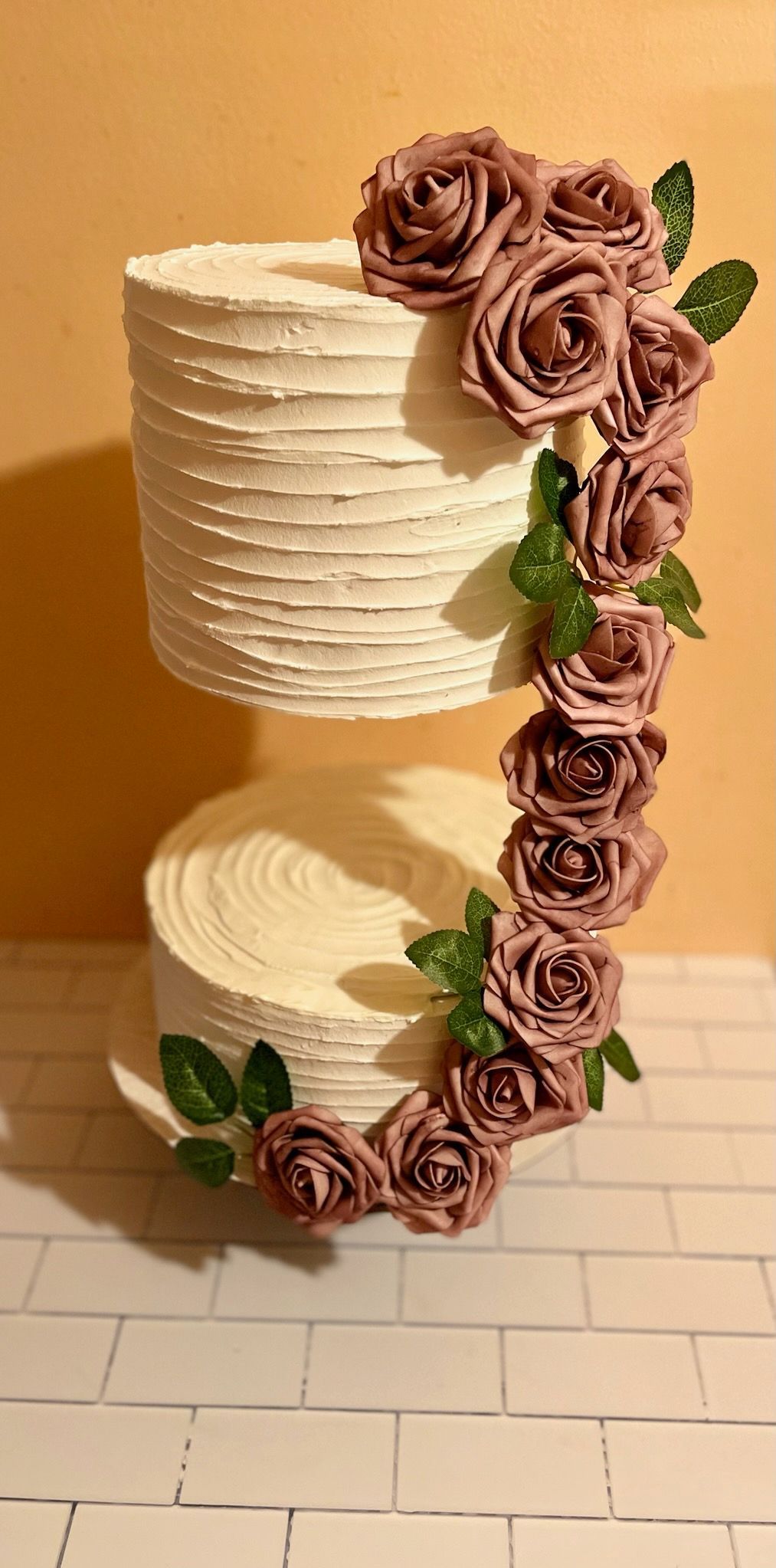2 Tier Wedding Cakes
