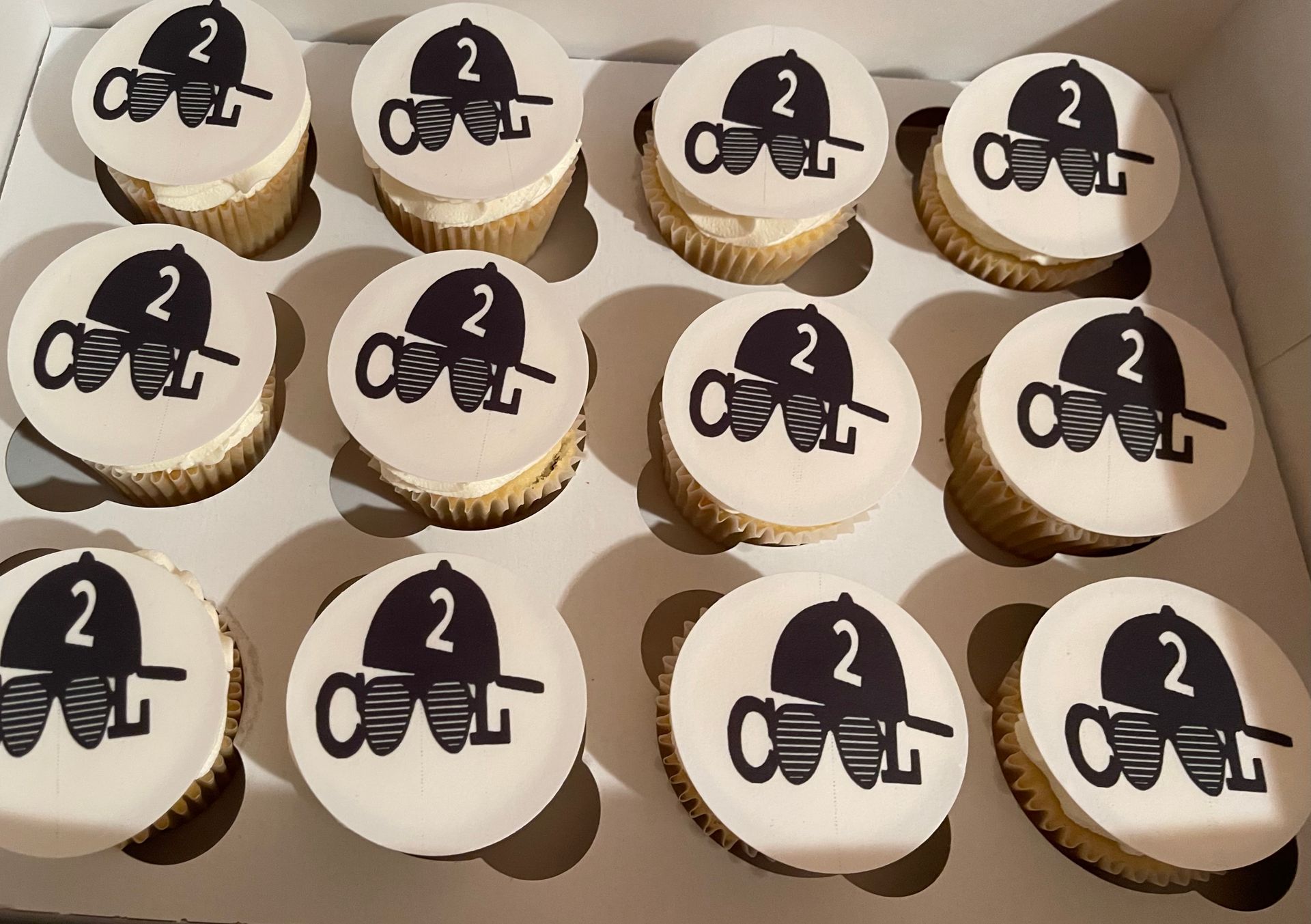 Cupcakes (edible print)