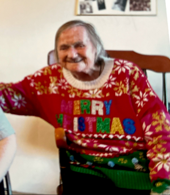 Madeline Davis - Burlington, VT - Elmwood - Meunier Funeral & Cremation Center