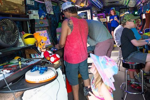 12,000 arcade games on a bus