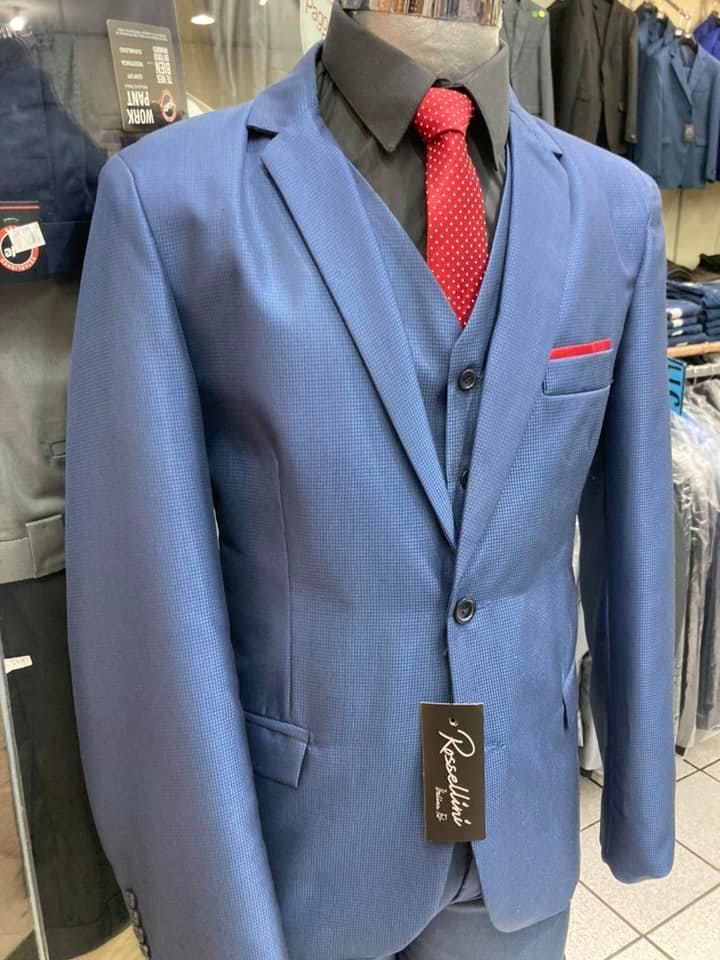 ETON JU&Aacute;REZ