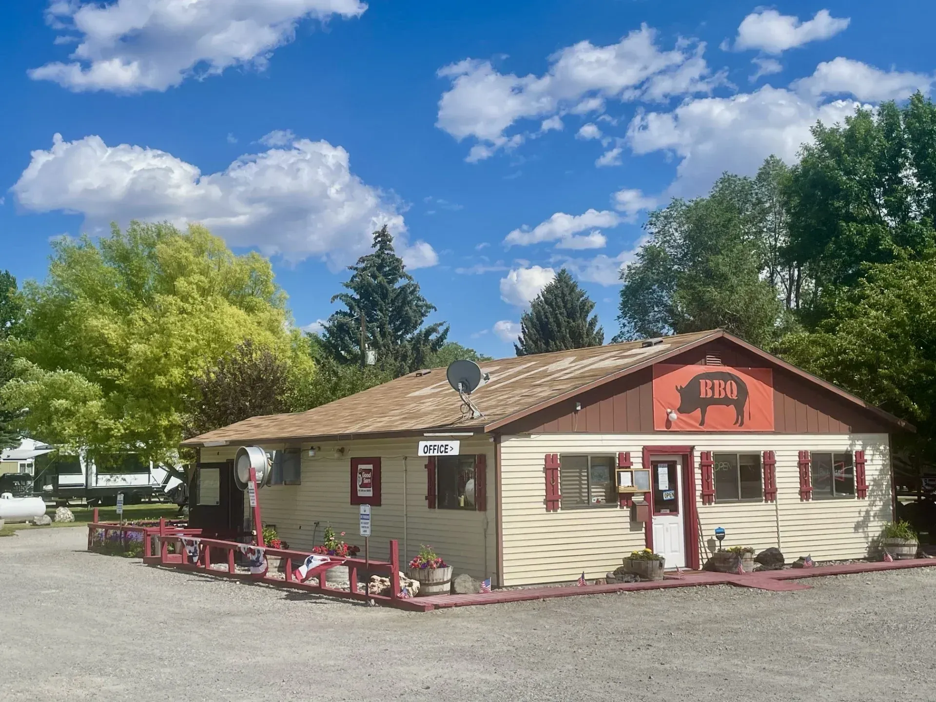 Mountain View RV Park & Restaurant photo 4