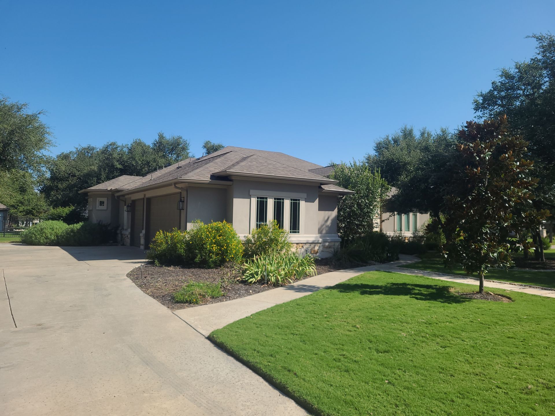 roofing services 1