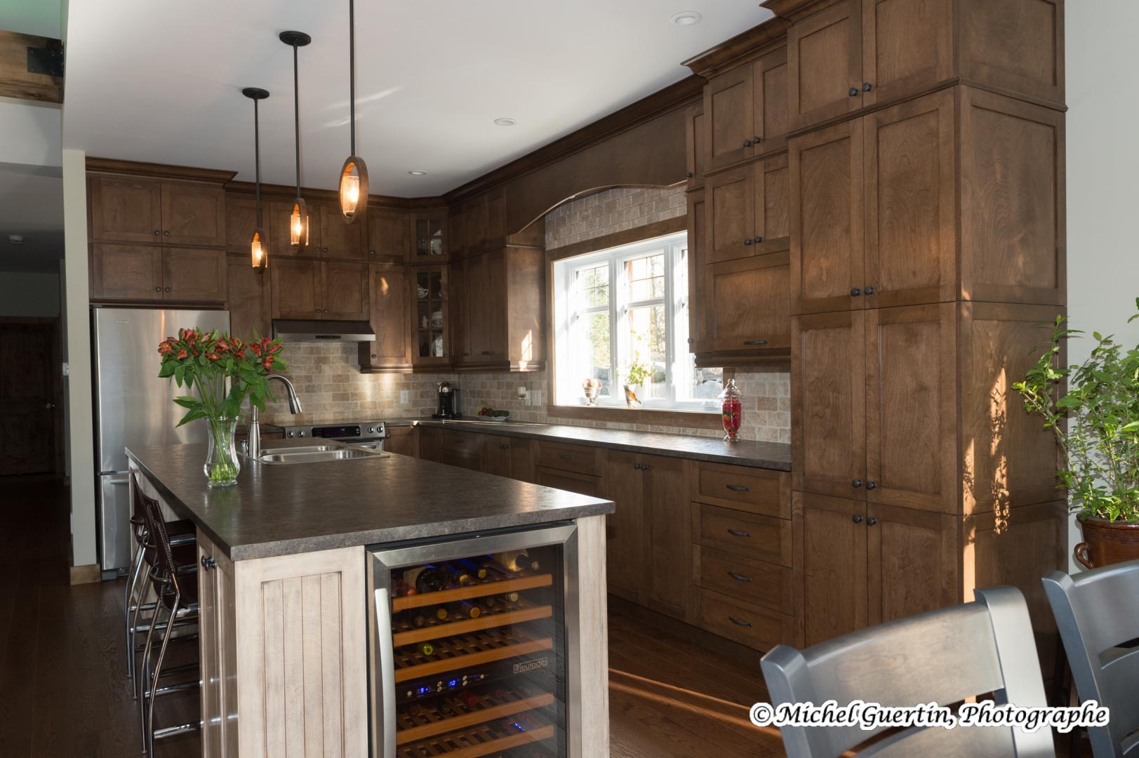 Fabricant armoires de cuisine à Mascouche Ébénisterie Christian Roy