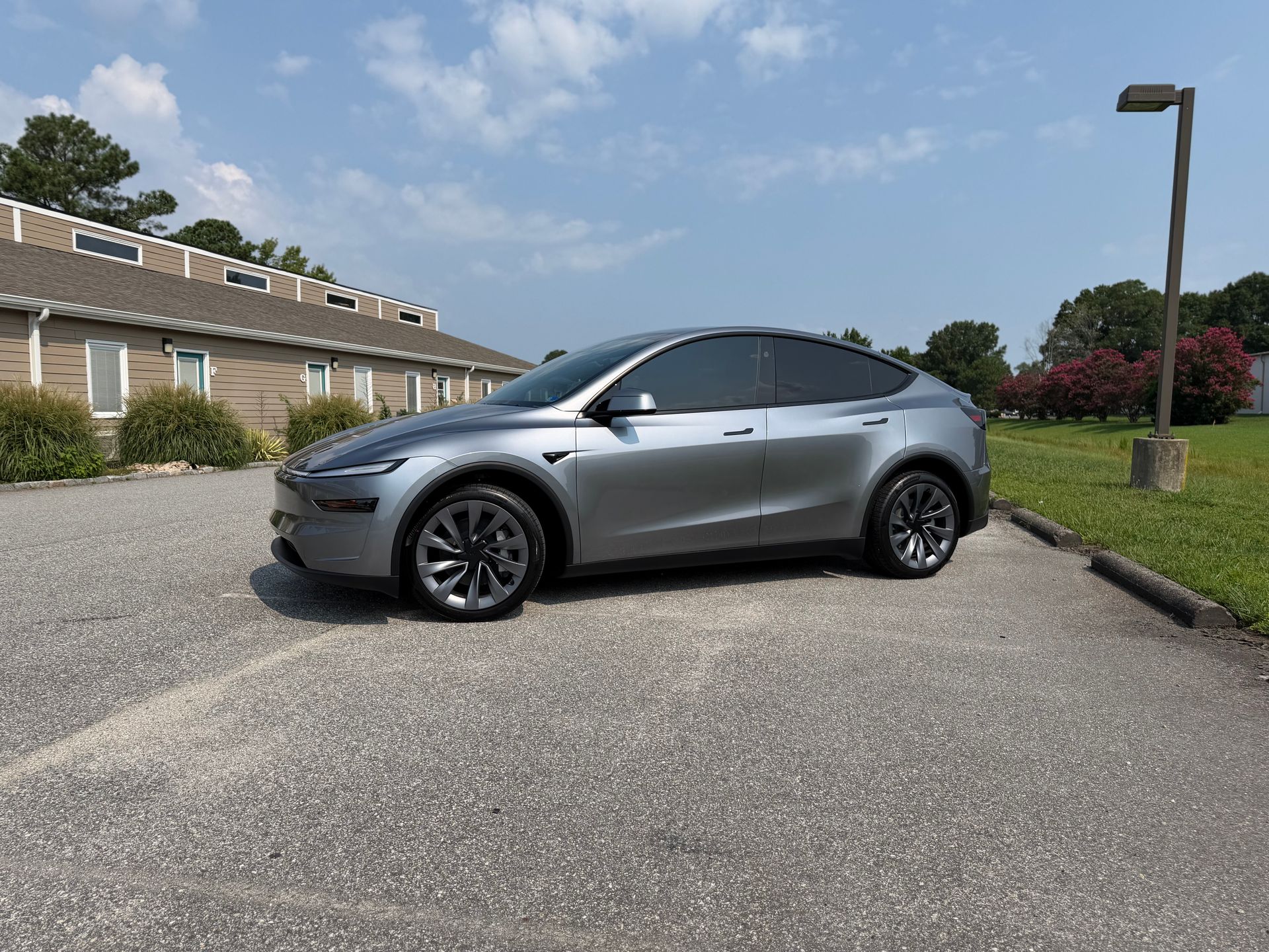 PPF_Ceramic_Coating_Tesla_Model_Y_side_view