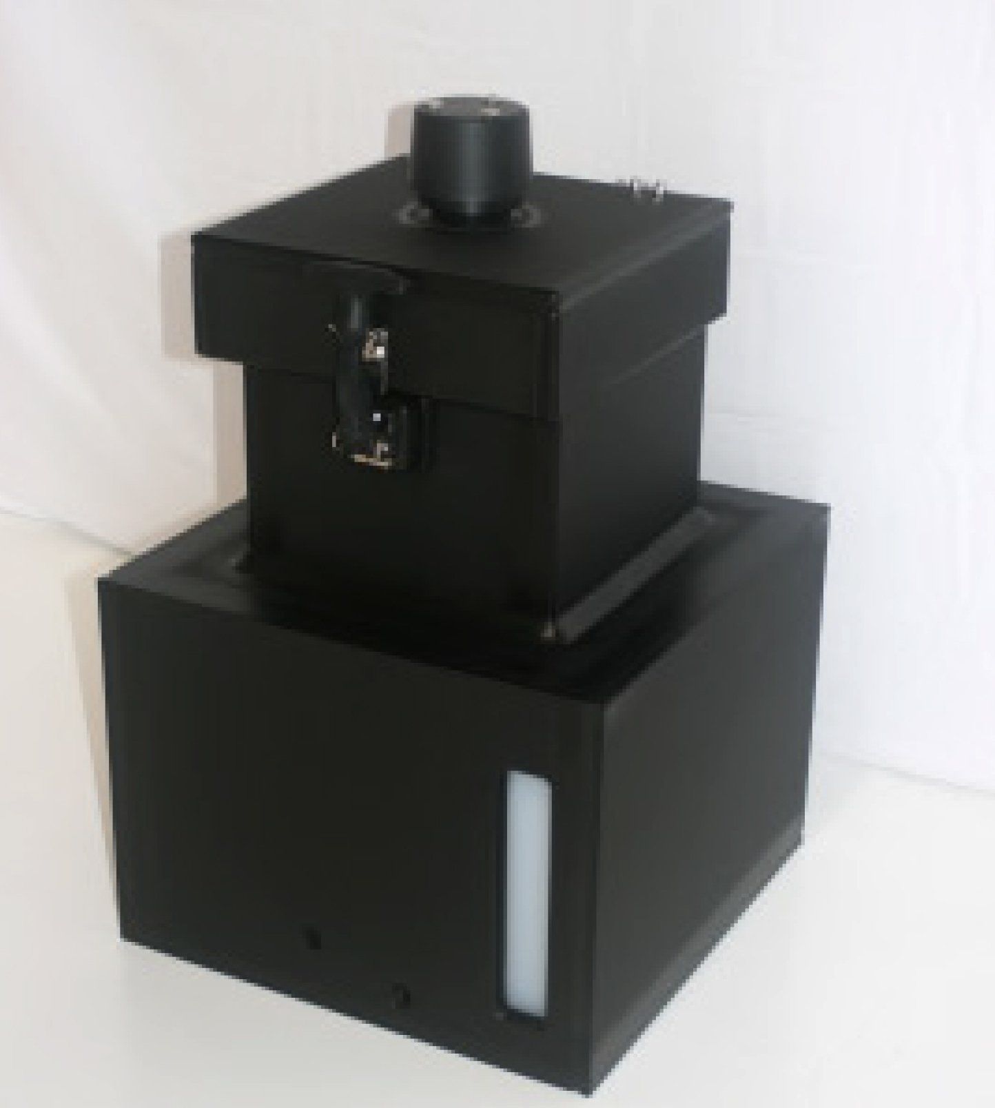 Internal foam tank