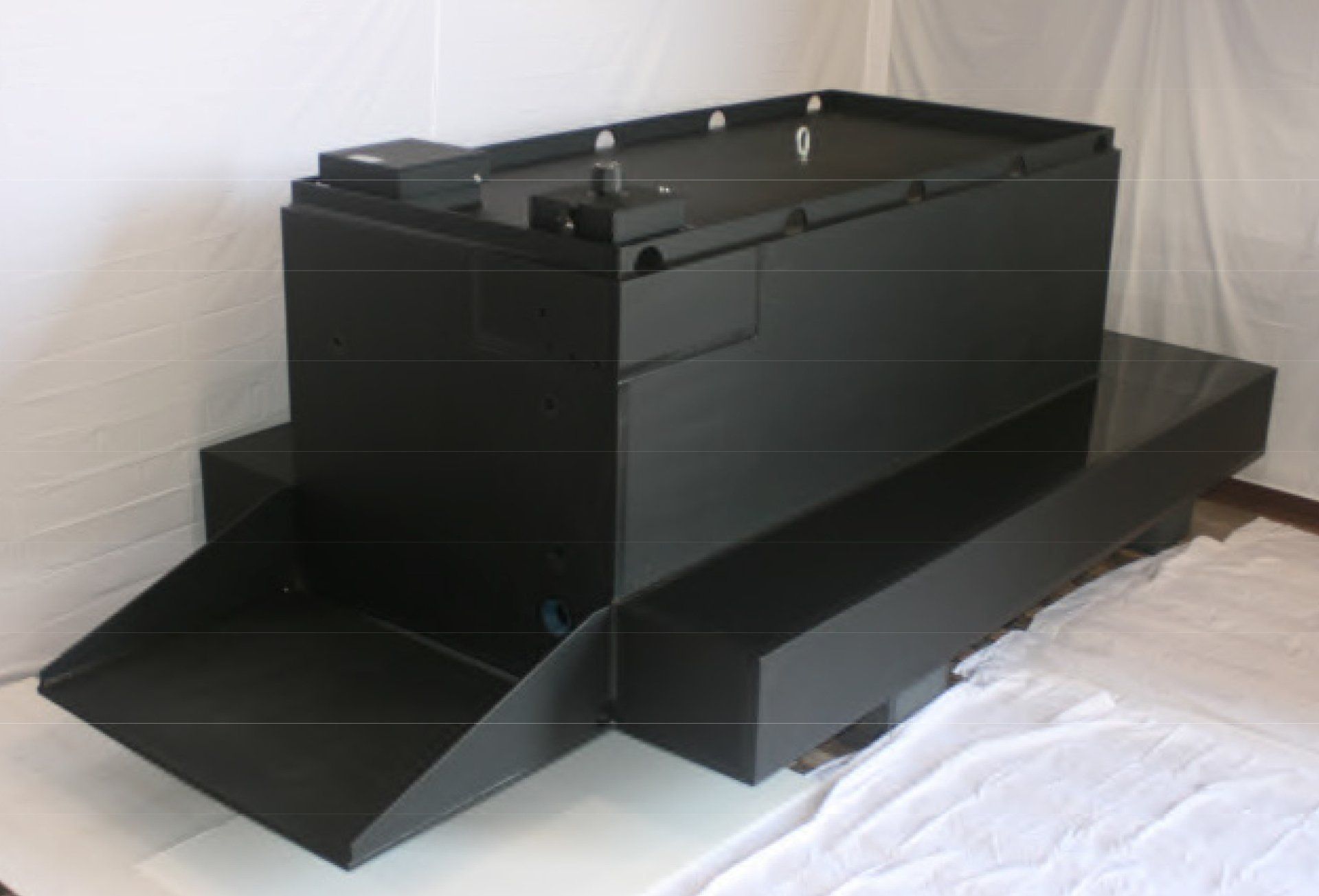 1250 gallon inverted T-shaped tank