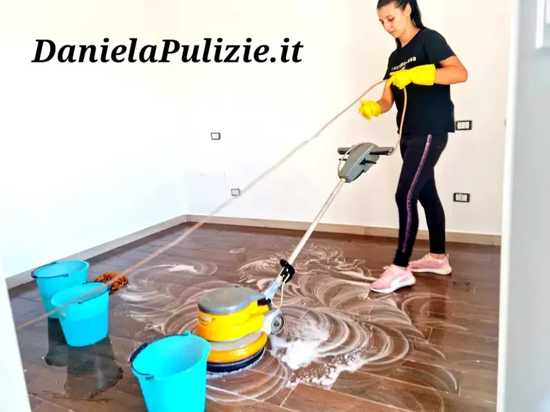 Pulizia approfondita di ambienti, superfici e spazi della casa
