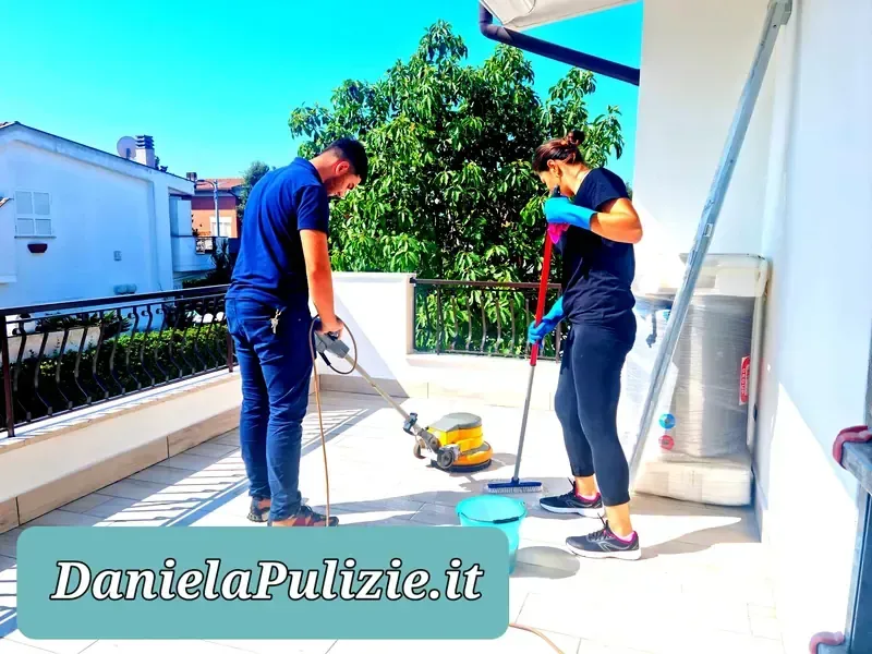 Pulizia approfondita di ambienti, superfici e spazi della casa