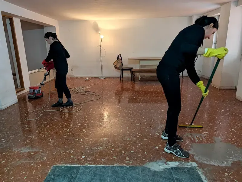 Pulizia approfondita di ambienti, superfici e spazi della casa