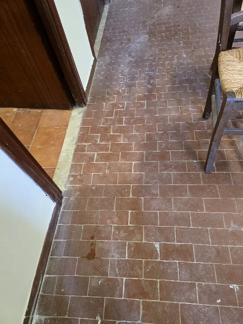 Pulizia approfondita di ambienti, superfici e spazi della casa