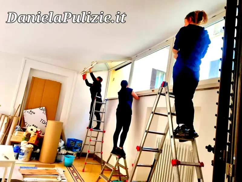 Pulizia approfondita di ambienti, superfici e spazi della casa