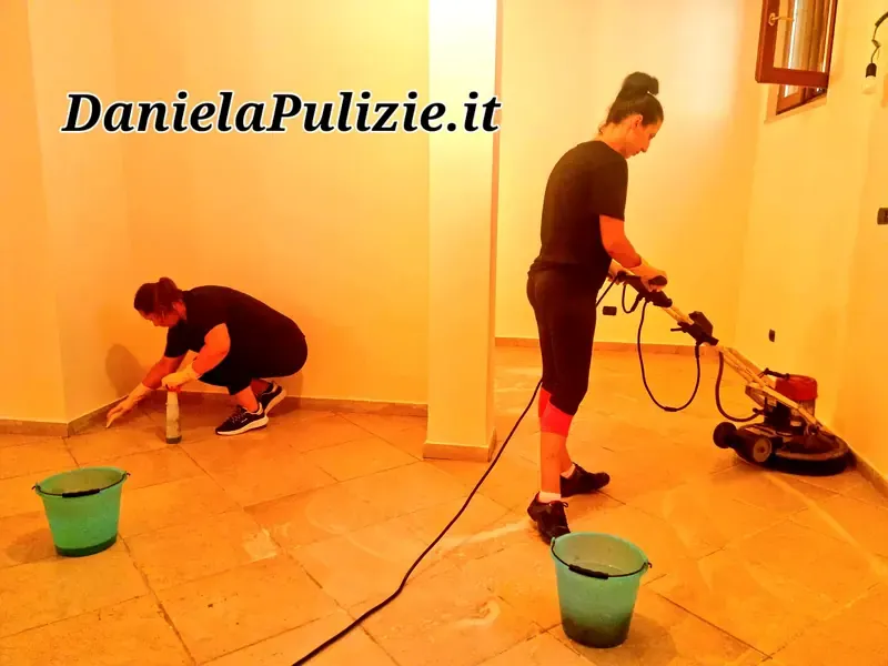 Pulizia approfondita di ambienti, superfici e spazi della casa