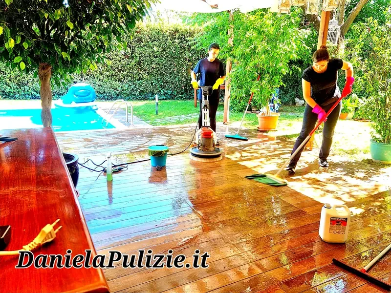 Pulizia approfondita di ambienti, superfici e spazi della casa