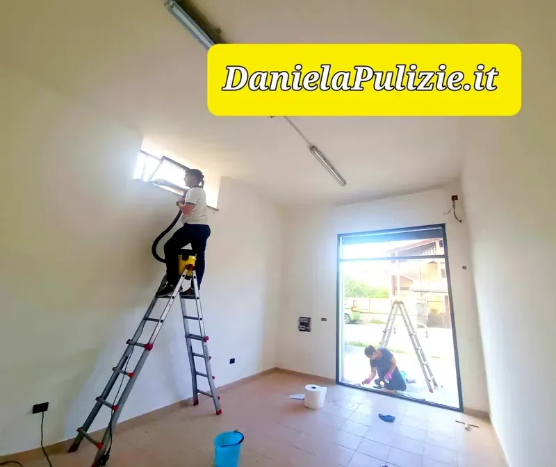 Pulizia approfondita di ambienti, superfici e spazi della casa