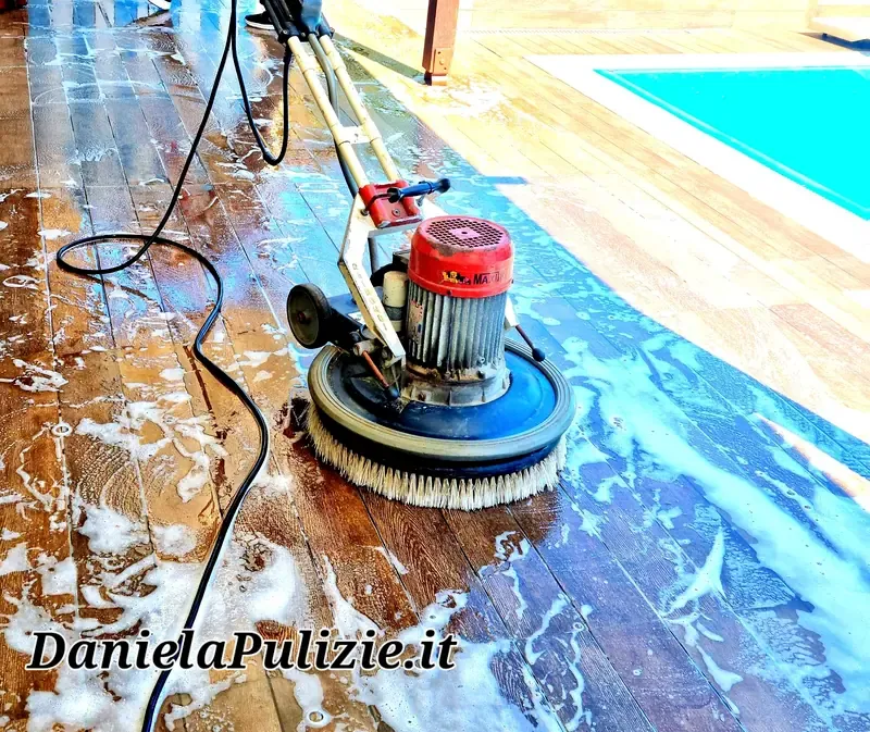 Pulizia approfondita di ambienti, superfici e spazi della casa