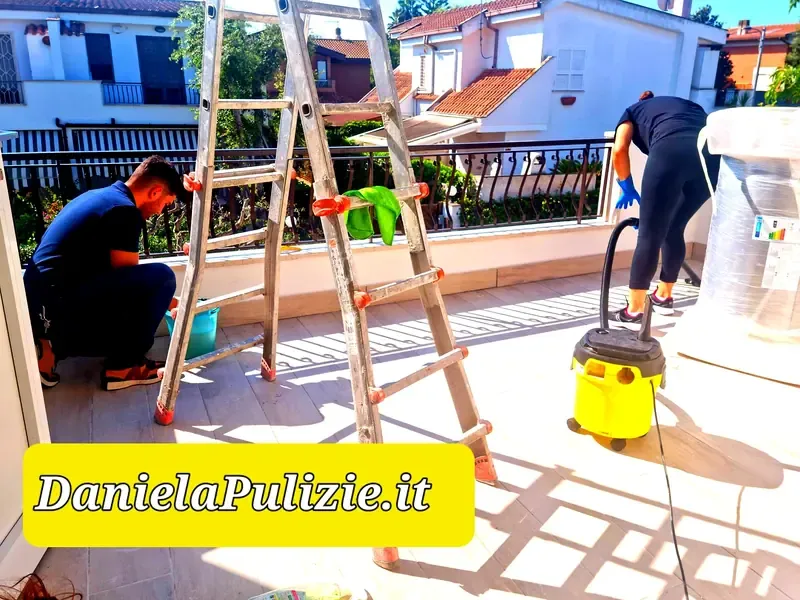 Pulizia approfondita di ambienti, superfici e spazi della casa