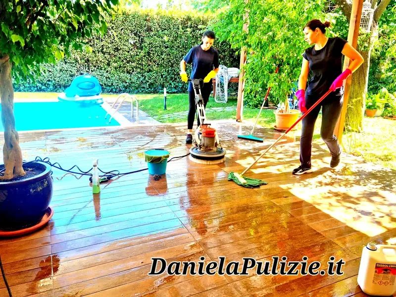 Pulizia approfondita di ambienti, superfici e spazi della casa