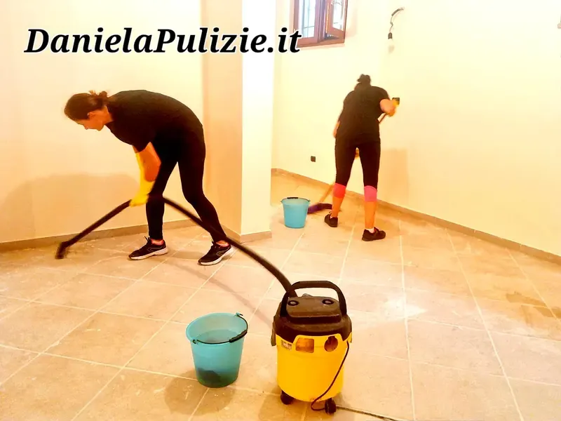 Pulizia approfondita di ambienti, superfici e spazi della casa