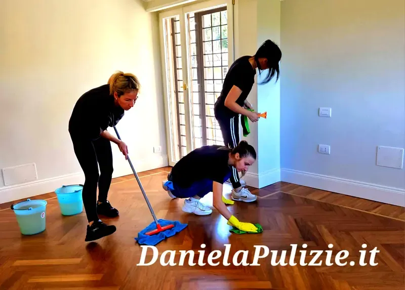 Pulizia approfondita di ambienti, superfici e spazi della casa