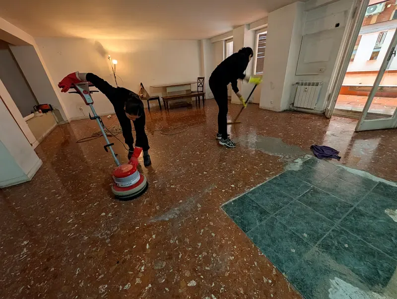 Pulizia approfondita di ambienti, superfici e spazi della casa