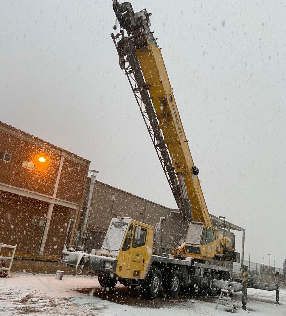 Power Cranes