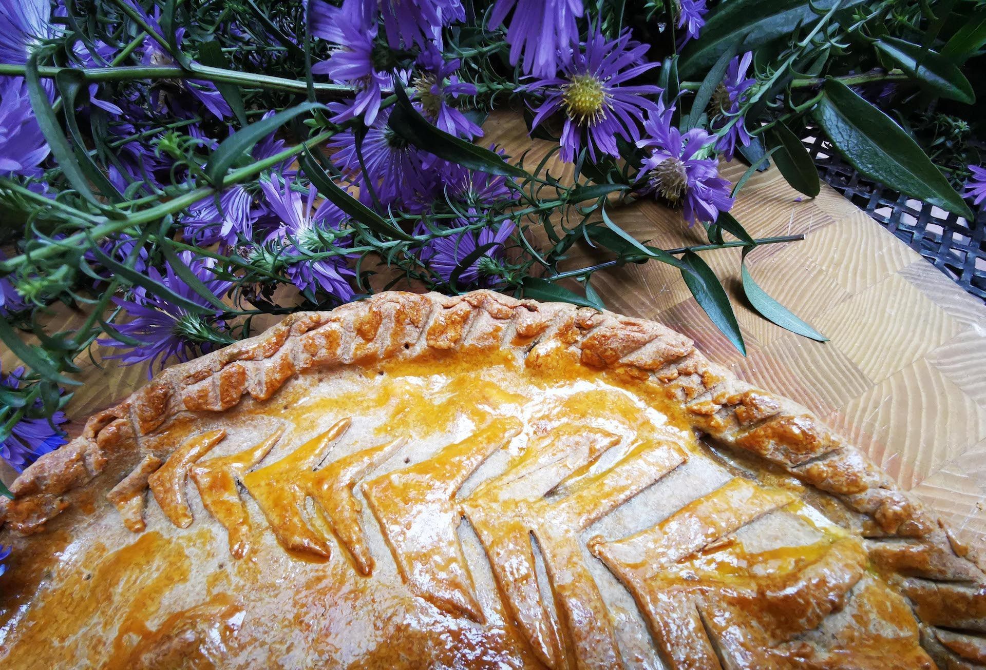 Tourte aux blettes IG bas, anchois et olives noires