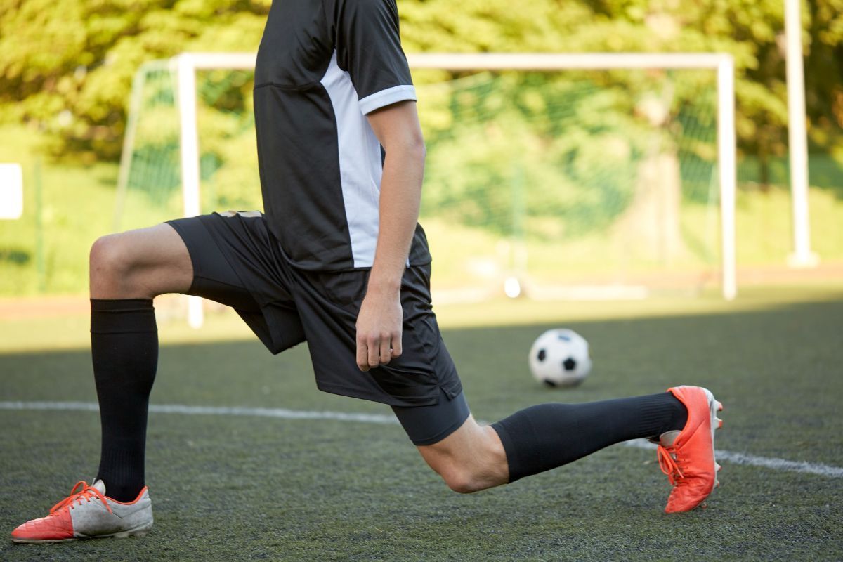 dor-no-quadril-depois-de-jogar-futebol-tratamento-dr-ricardo-kirihara-ortopedista-quadril-sao-paulo
