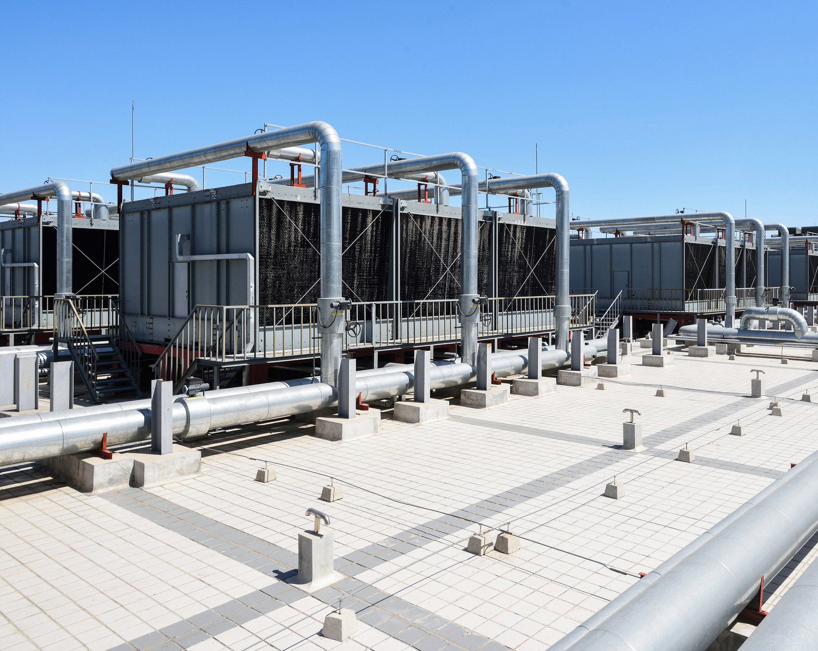 Sets Of Cooling Towers | Murfreesboro, TN | Fann Mechanical Company Sets Of Cooling Towers | Murfreesboro, TN | Fann Mechanical Company