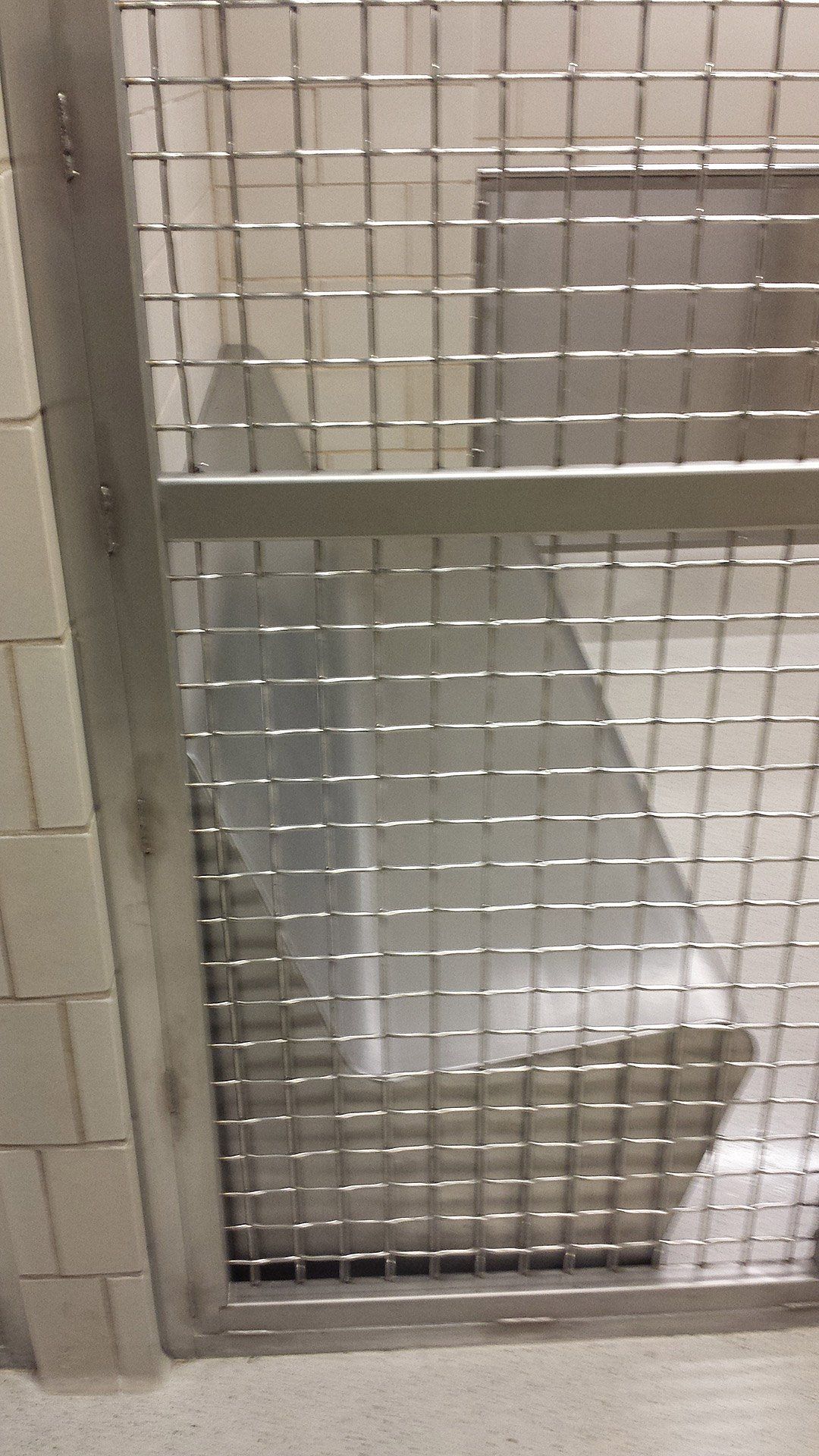 USMS Holding Cells