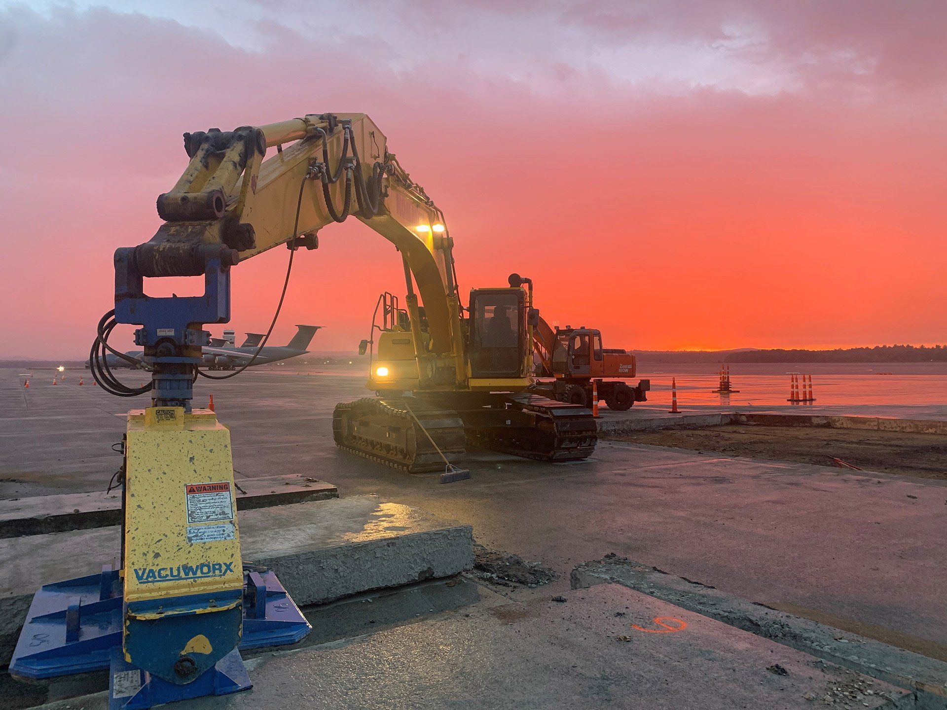Repair East Ramp & Taxiway G