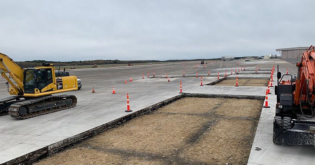 Repair East Ramp & Taxiway G