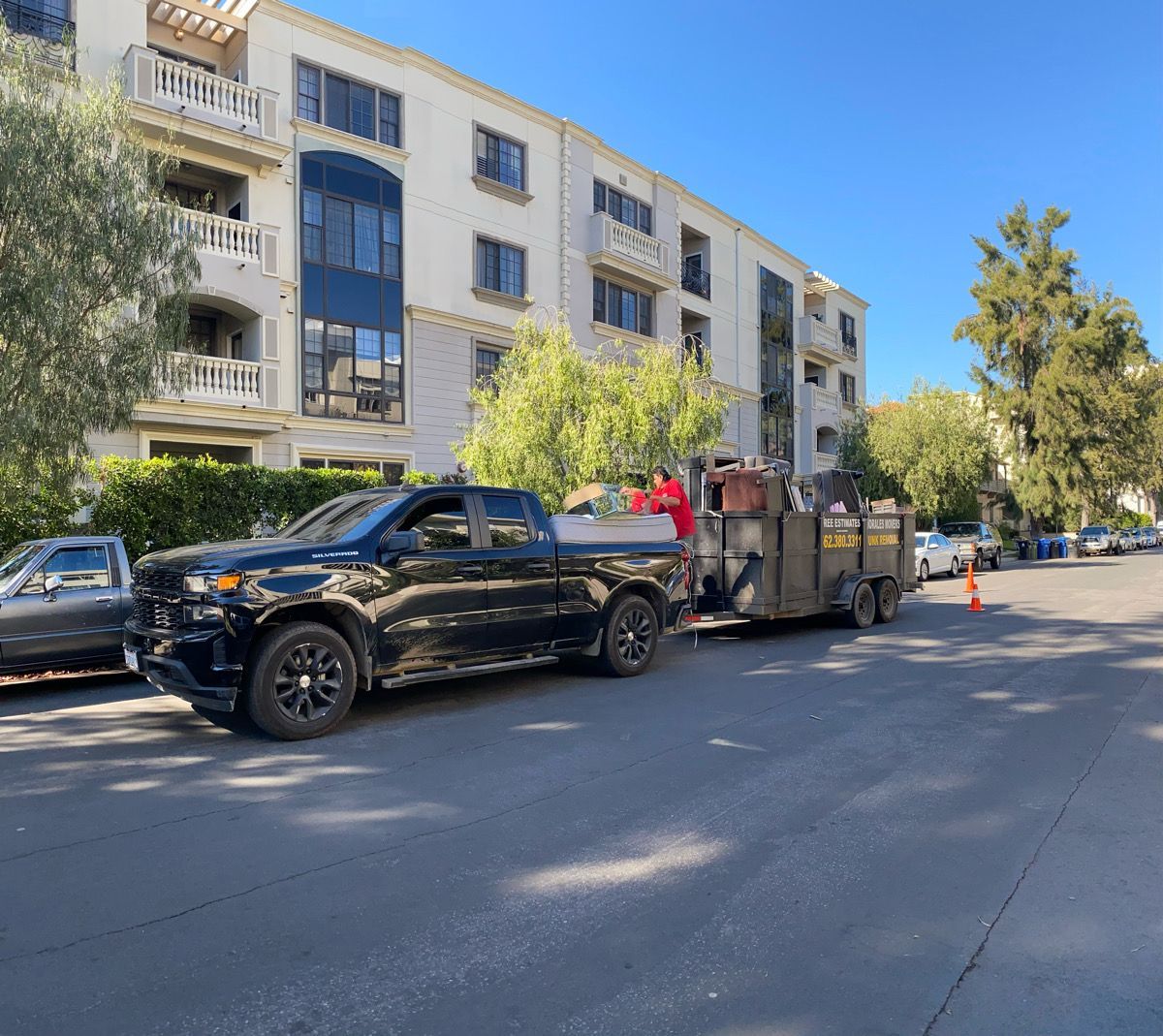 Junk Guys LA truck ready for junk removal services in Los Angeles