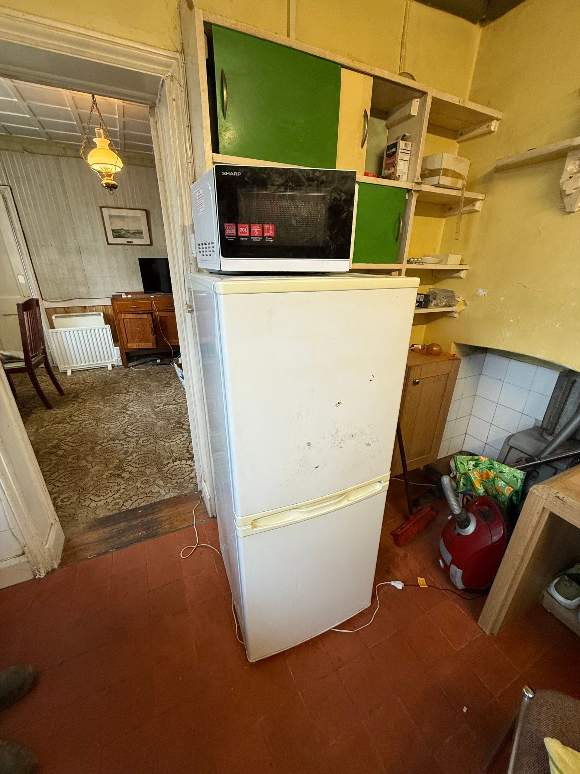 Fridge freezer removal and disposal in Ascot Berkshire by Berkshire Clearance Services
