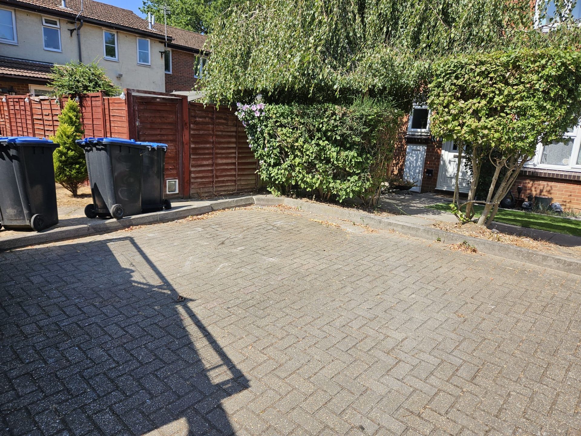 Area cleared after skip bag removal in Egham TW20