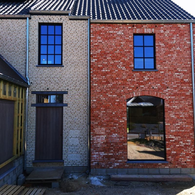 nieuwbouwwoning met steellook sl38 ferro Reynaers alumnium. Saint gobain boermans glas. 