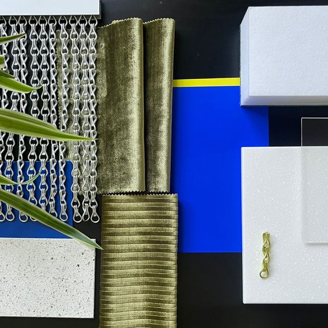 Moodboard für Friseursalon mit Beispielen verschiedener Texturen und Materialmustern in modernen Blau-, Grün-, Silber- und Weißtönen