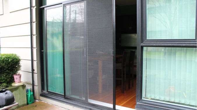 Retractable Screens Door in Nanaimo, BC