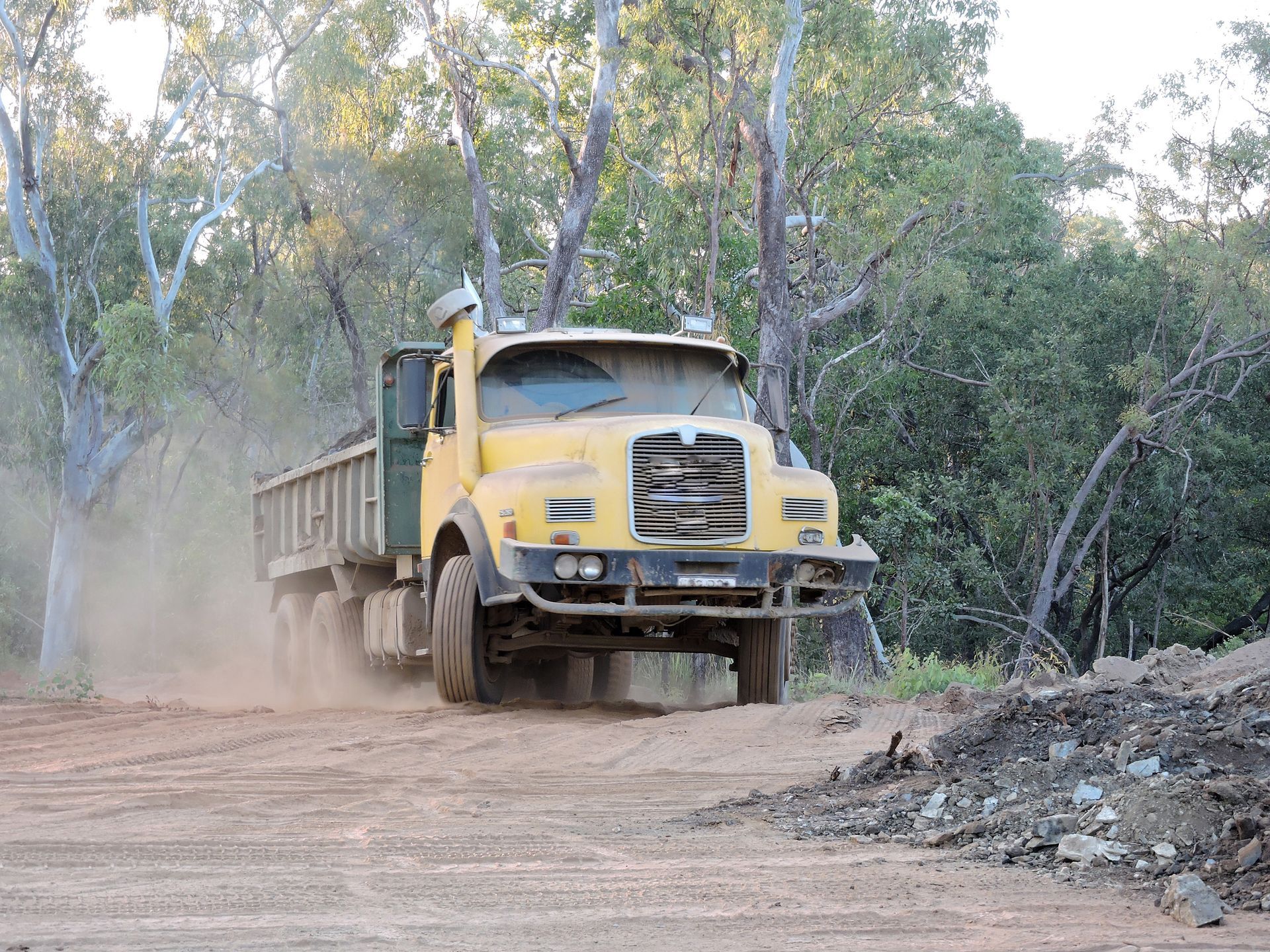 Pick Up Truck — Dubbo, NSW — Dig Everywhere Earthmoving