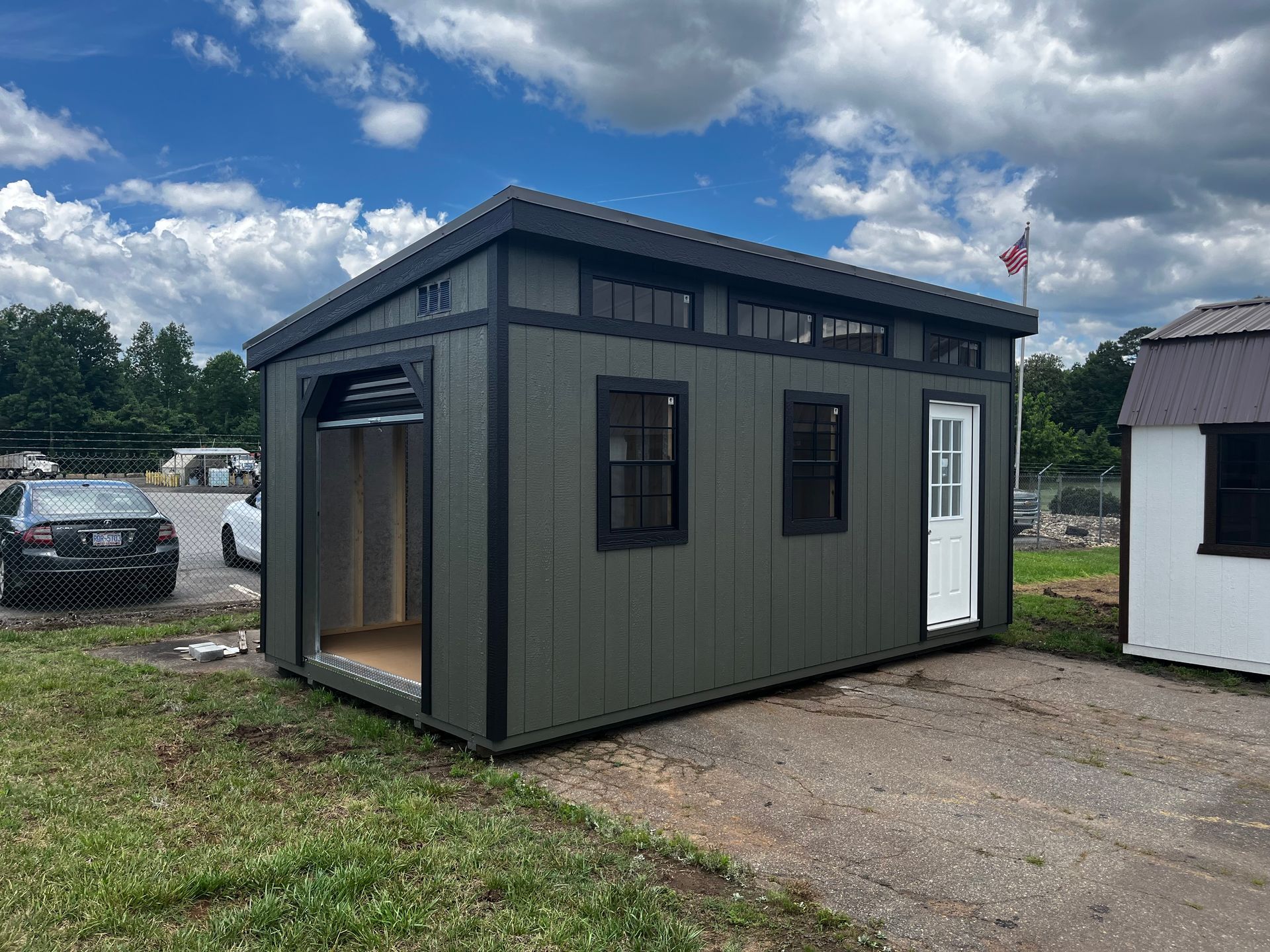 12x20 Modern Studio - Free fast local Delivery!