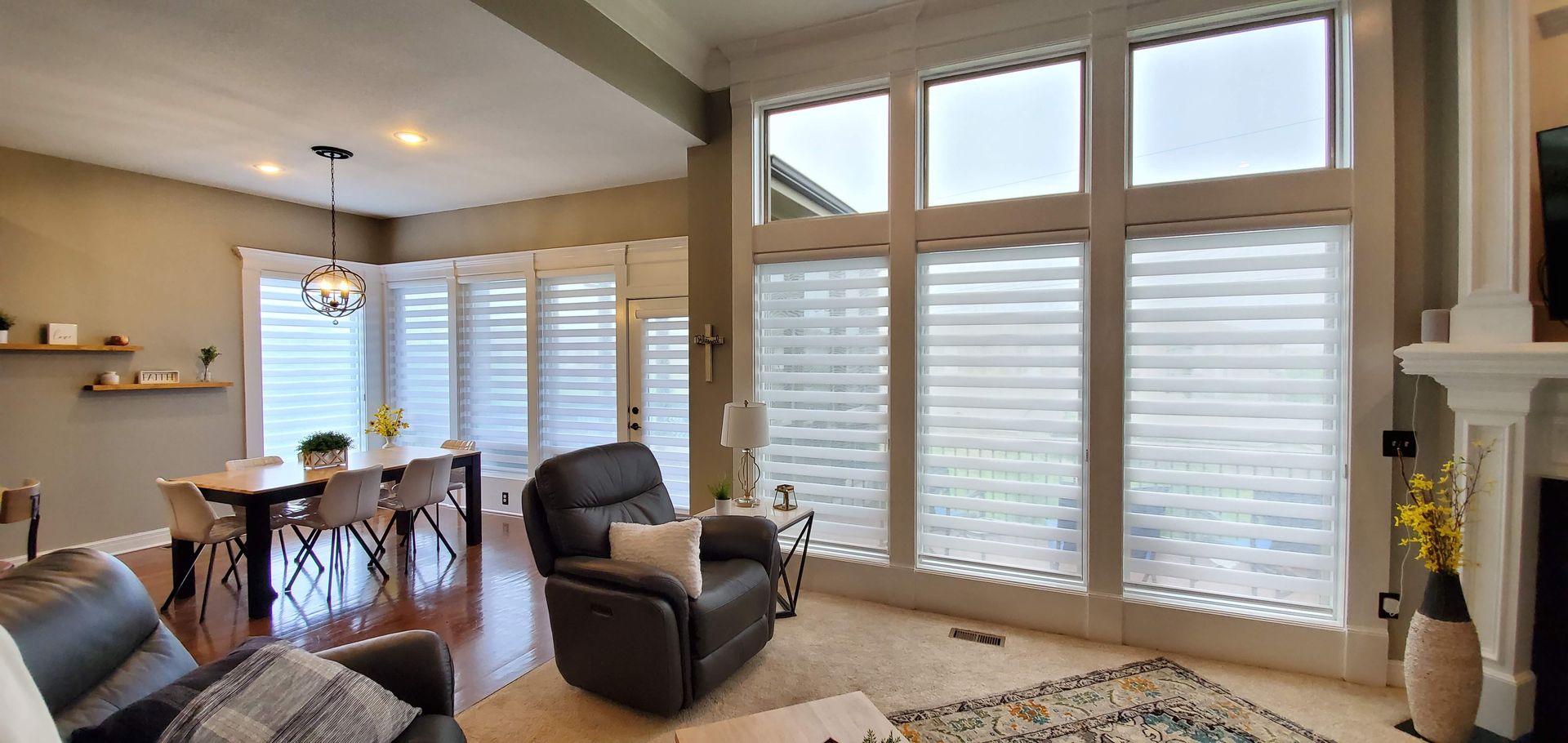 Banded Shades Kansas City | Solar Shield