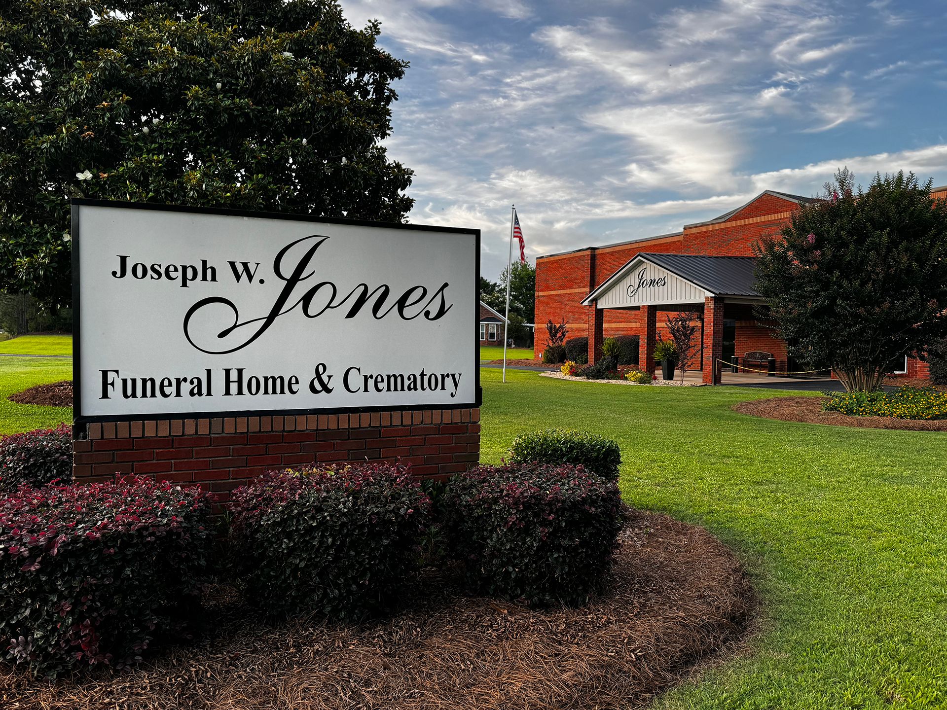 Joseph W. Jones Funeral Home | Leesburgh, GA