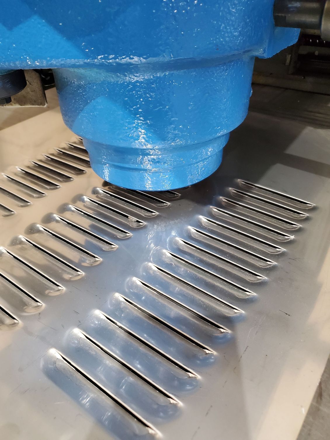 Punzonatura e taglio laser lamiera Vicenza