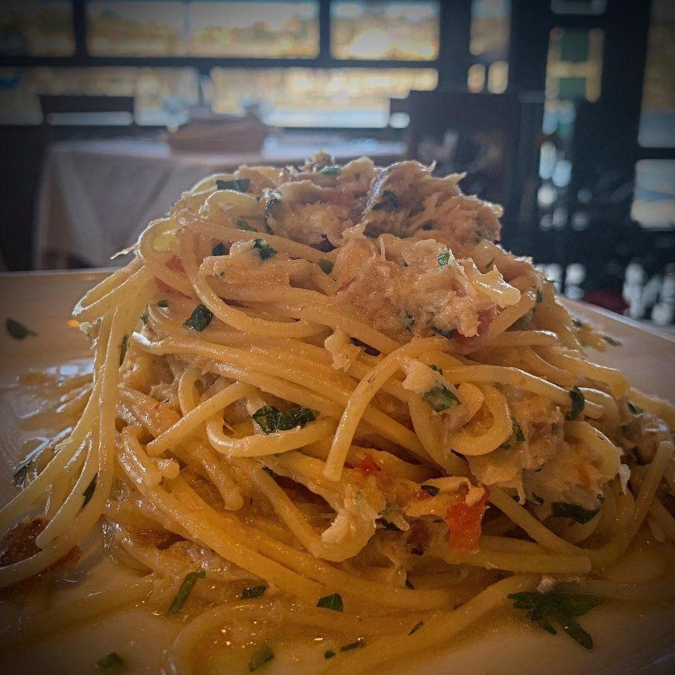spaghetti con pesce fresco