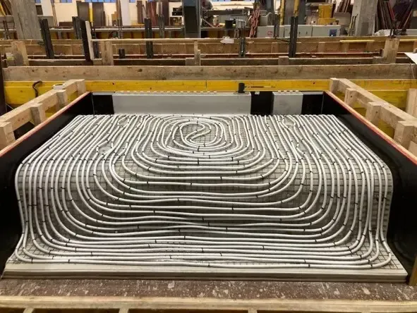 Produktionsbild der Bobbahn mit Kühlleitungen