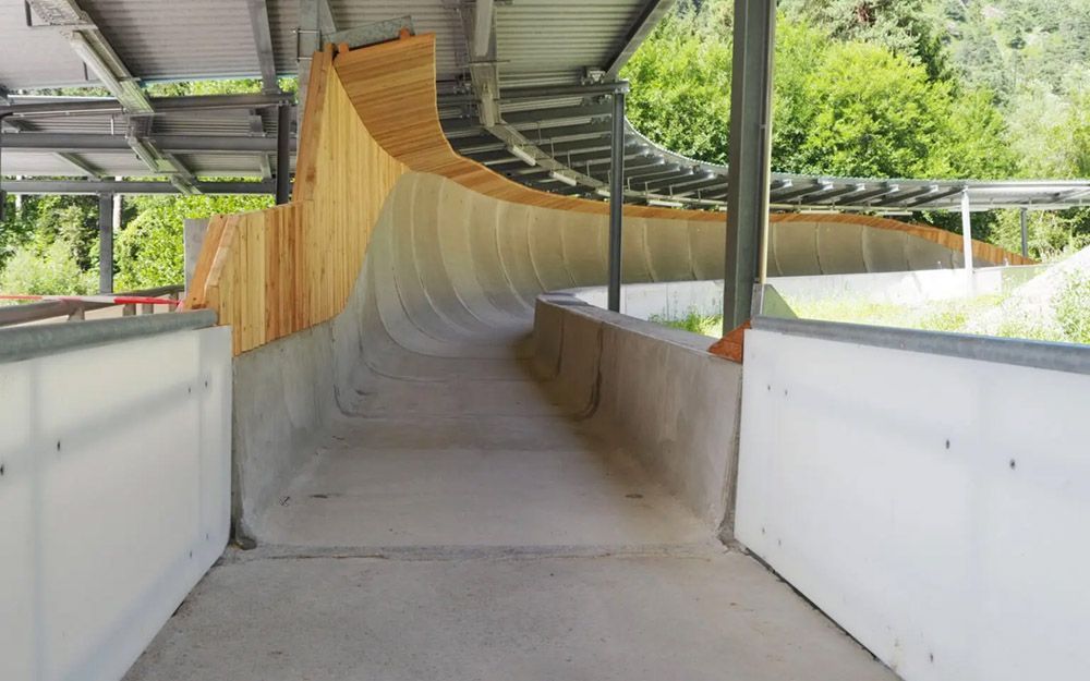 Bild der fertigen Bobbahn