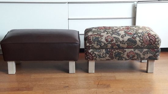 Leren stoel en vintage poefg