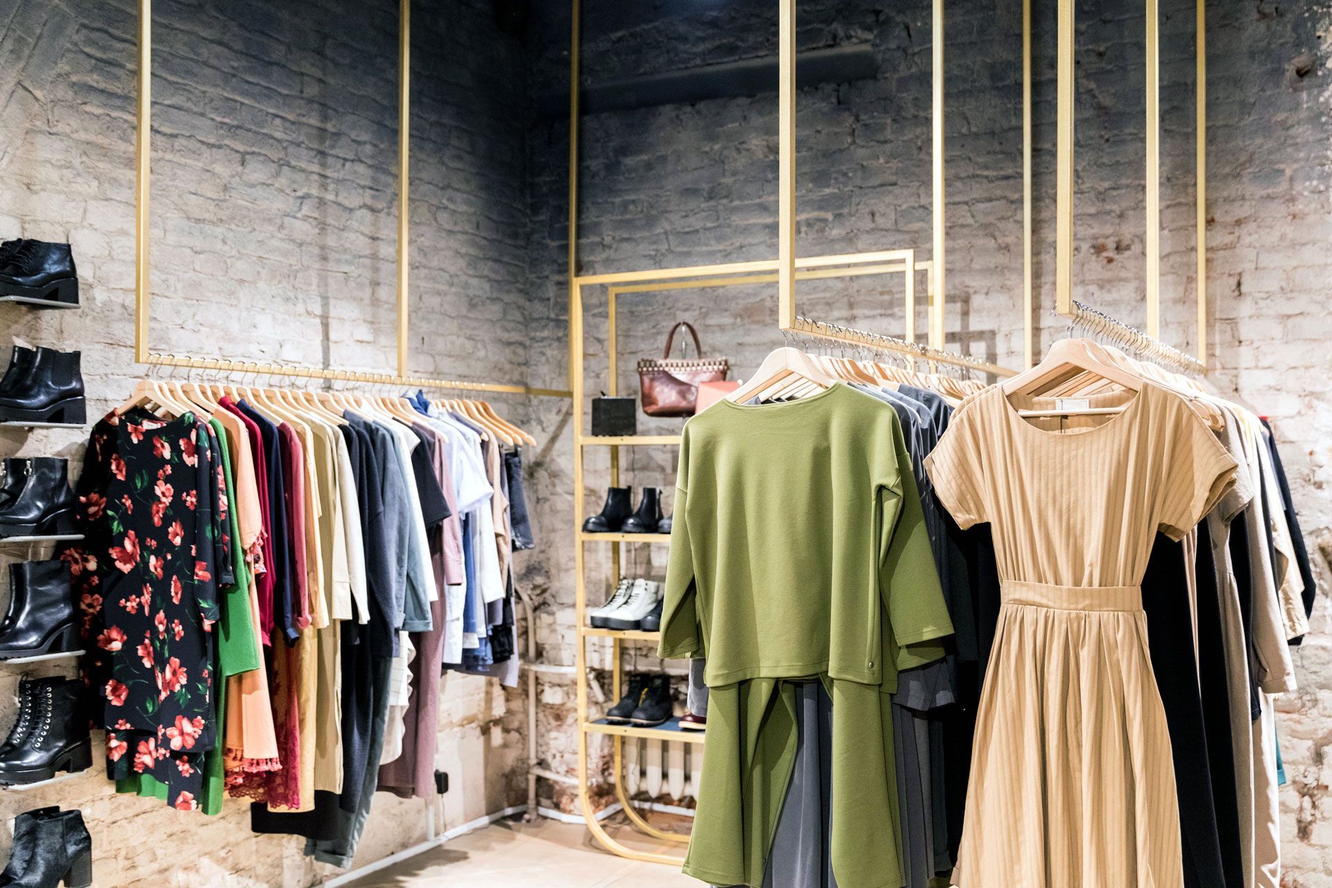 Retail & Showrooms